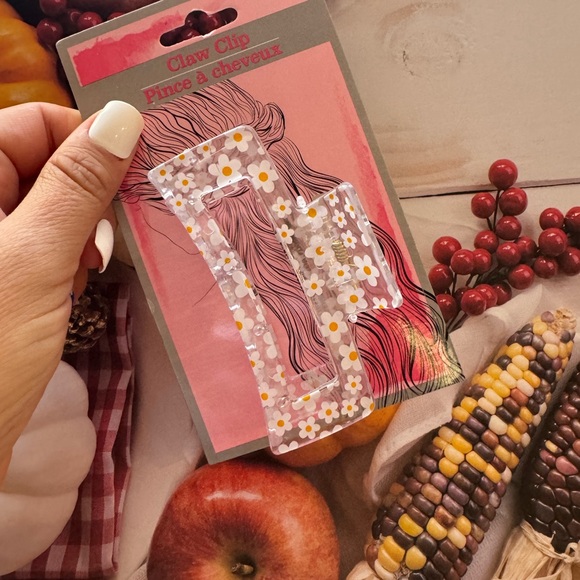 Hair Claw Clip White Yellow Floral Hair Clip - Picture 4 of 4